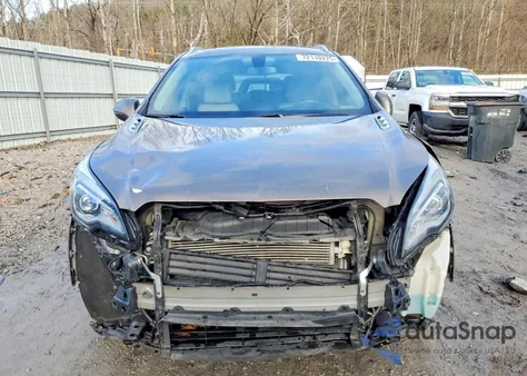 2019 Buick Envision Essence z USA, uszkodzony, nr VIN LRBFXCSA6KD020759